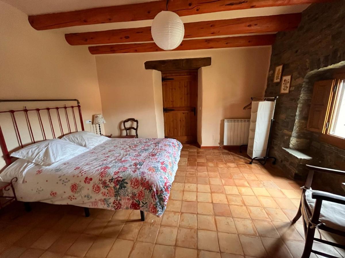 La Abadia Pension Coscojuela de Sobrarbe Buitenkant foto